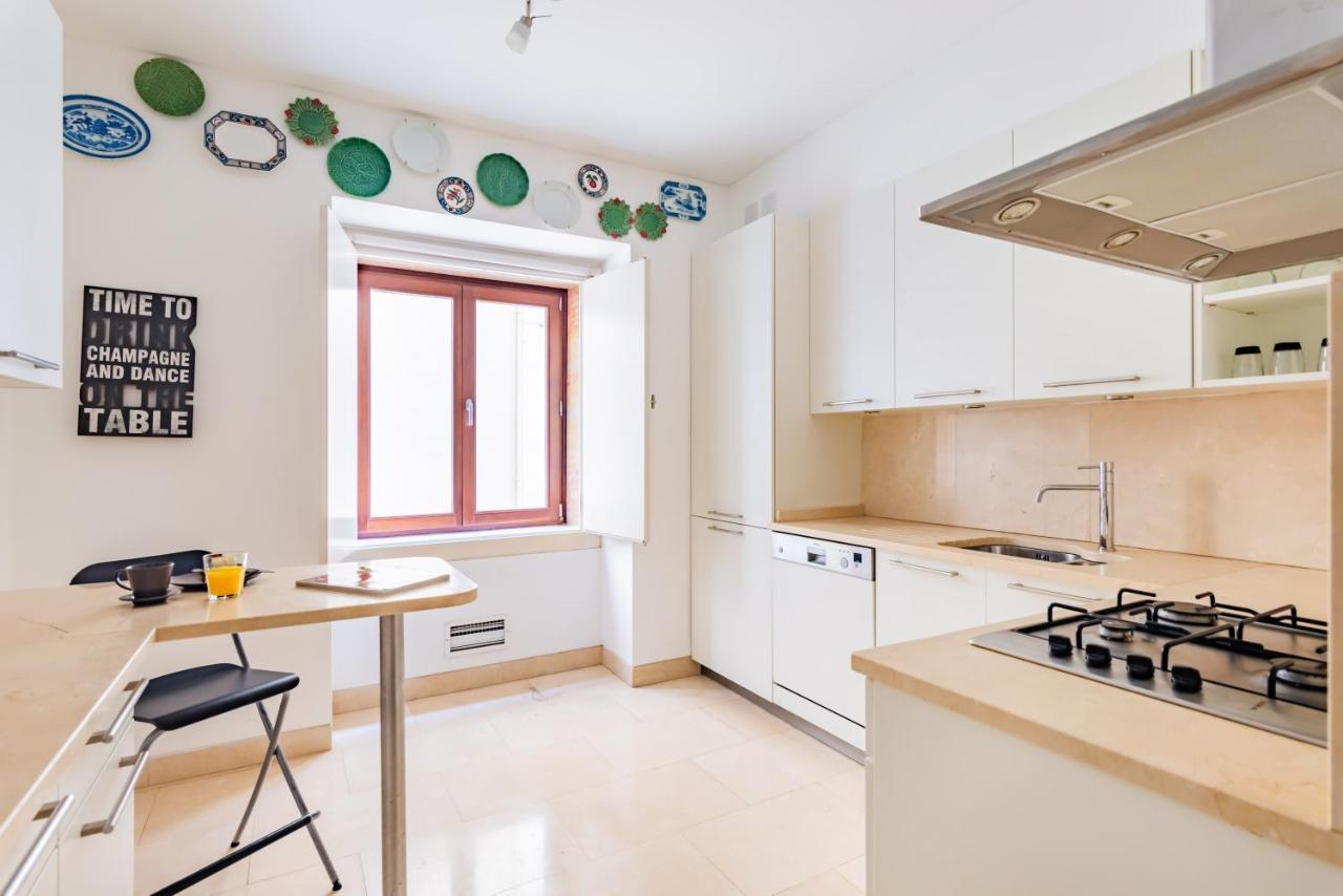 Chiado Mercy II Apartman Lisboa Kültér fotó